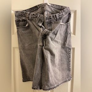 Retro Levi’s denim shorts